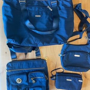 Baggallini Collection 4 peices